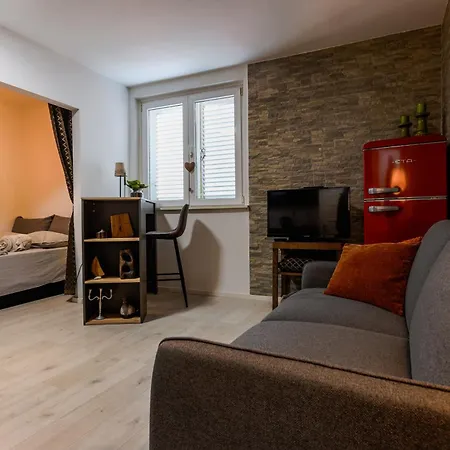 Appartement Boutique 02 Chic *
