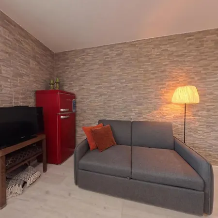 Boutique 02 * 자다르